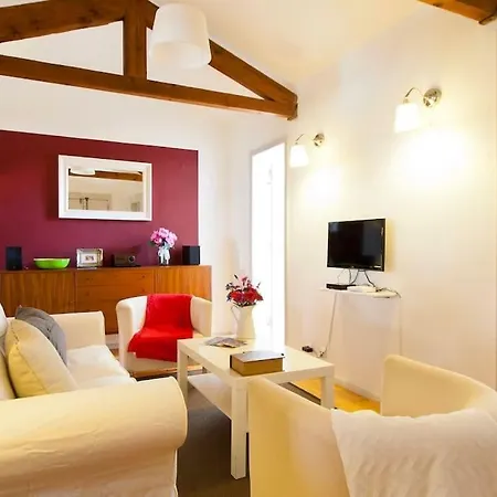 Glaring Tailor Made 2 Bedroom Apartment *