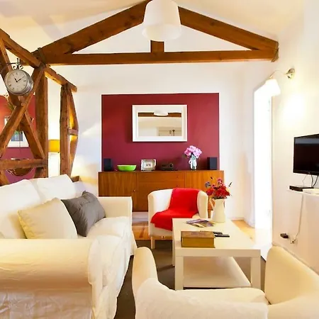 Glaring Tailor Made 2 Bedroom Διαμέρισμα Lisboa
